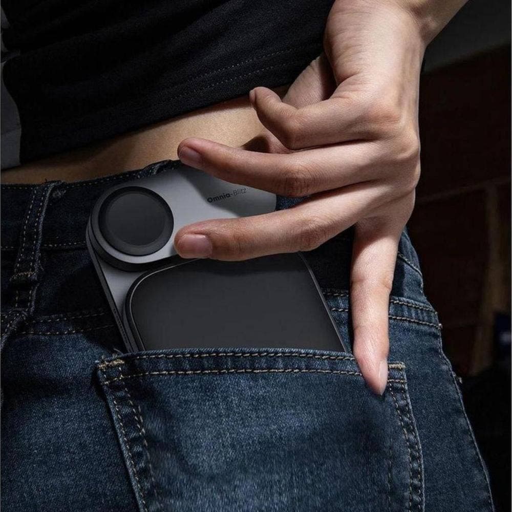 Aukey MagFusion 3-in-1 Foldable Wireless Charging Station Grey - Modern Electronics