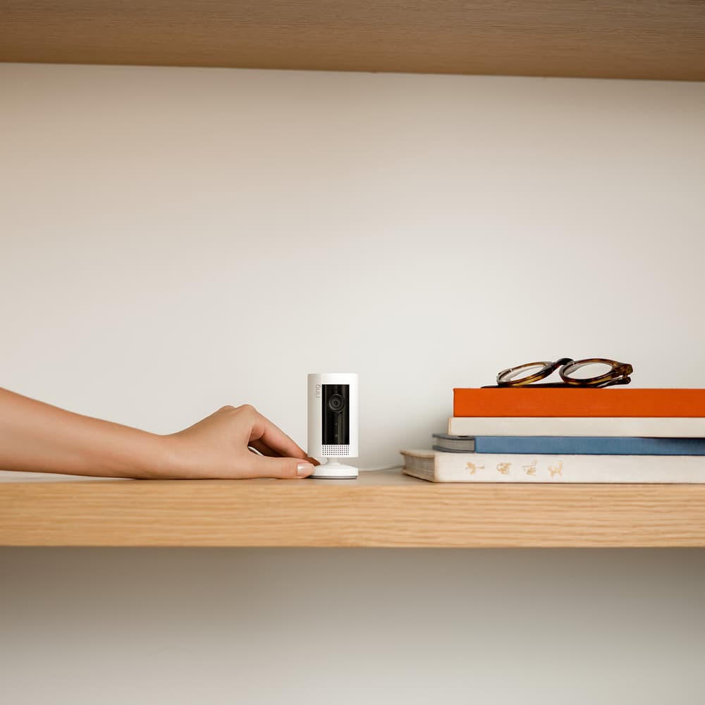 رينج اندور كام واي فاي أمازون اليكسا‎/‎متوافق مع رينغ اي او تي| ابيض - Modern Electronics
