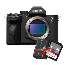 https://m2.me-retail.com/pub/media/catalog/product/i/l/ilce-7rm5_free_-_np-fz100_sf-e64a.png thumb